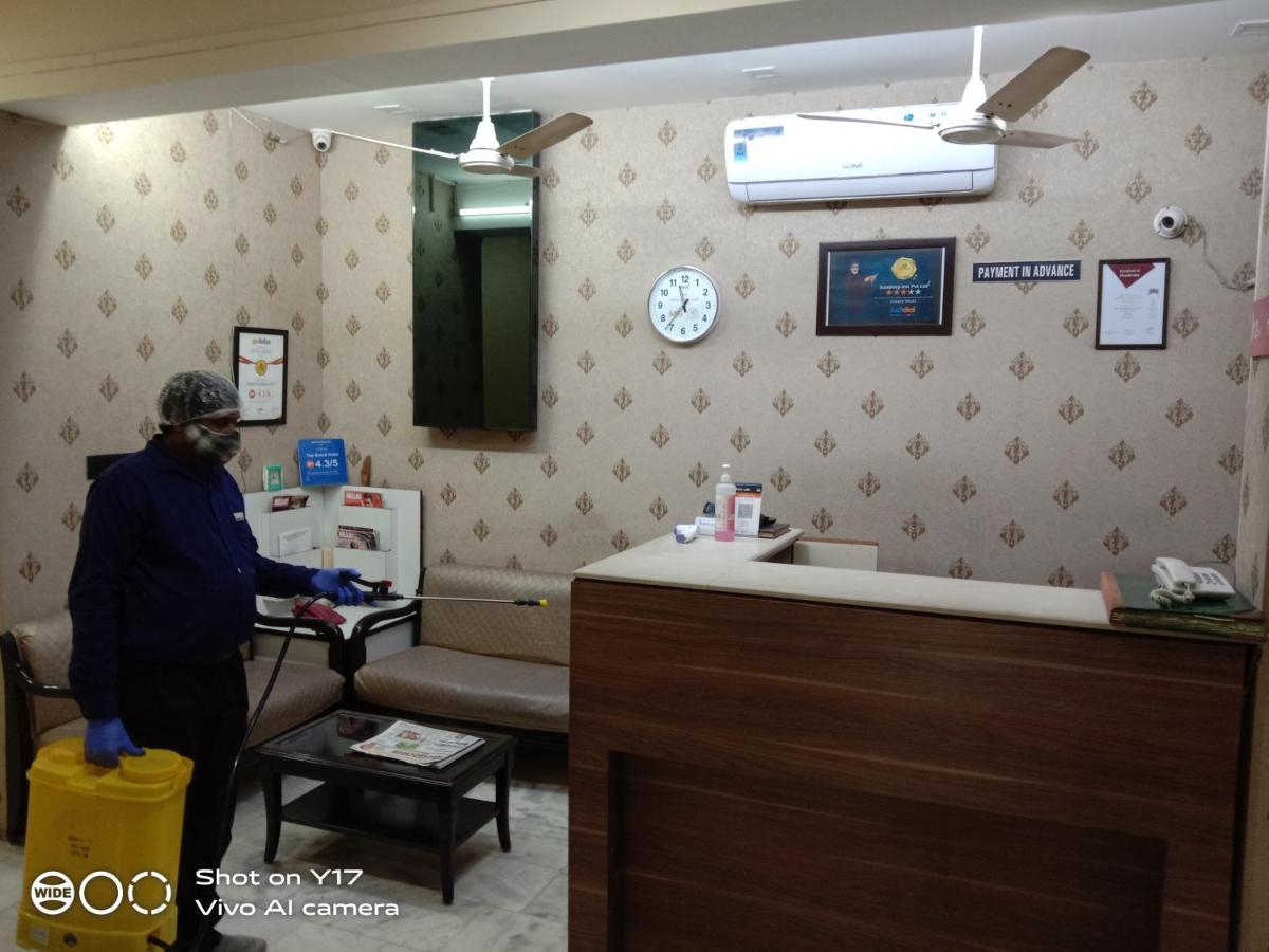 Hotel Sundeep Inn New Delhi Extérieur photo